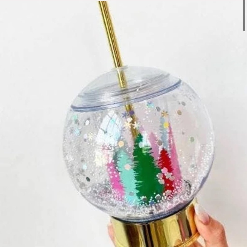 Snow Globe Sipper